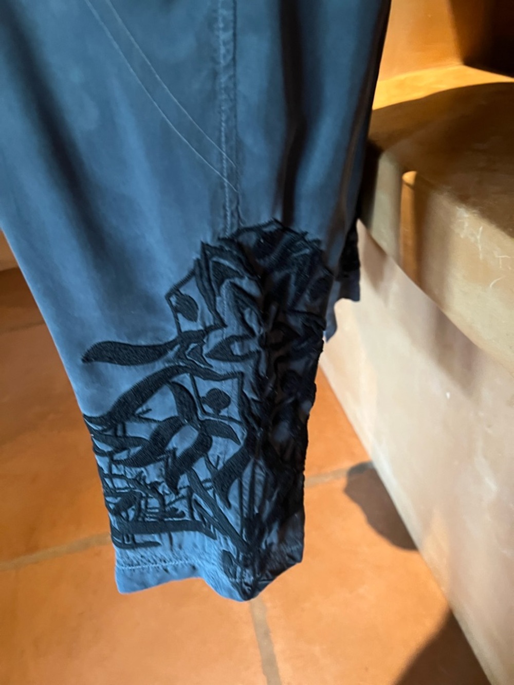 Pete&Greta Y2K vintage cargo pants . Dark Teal blue with embroidery on both legs - Picture 4 of 5